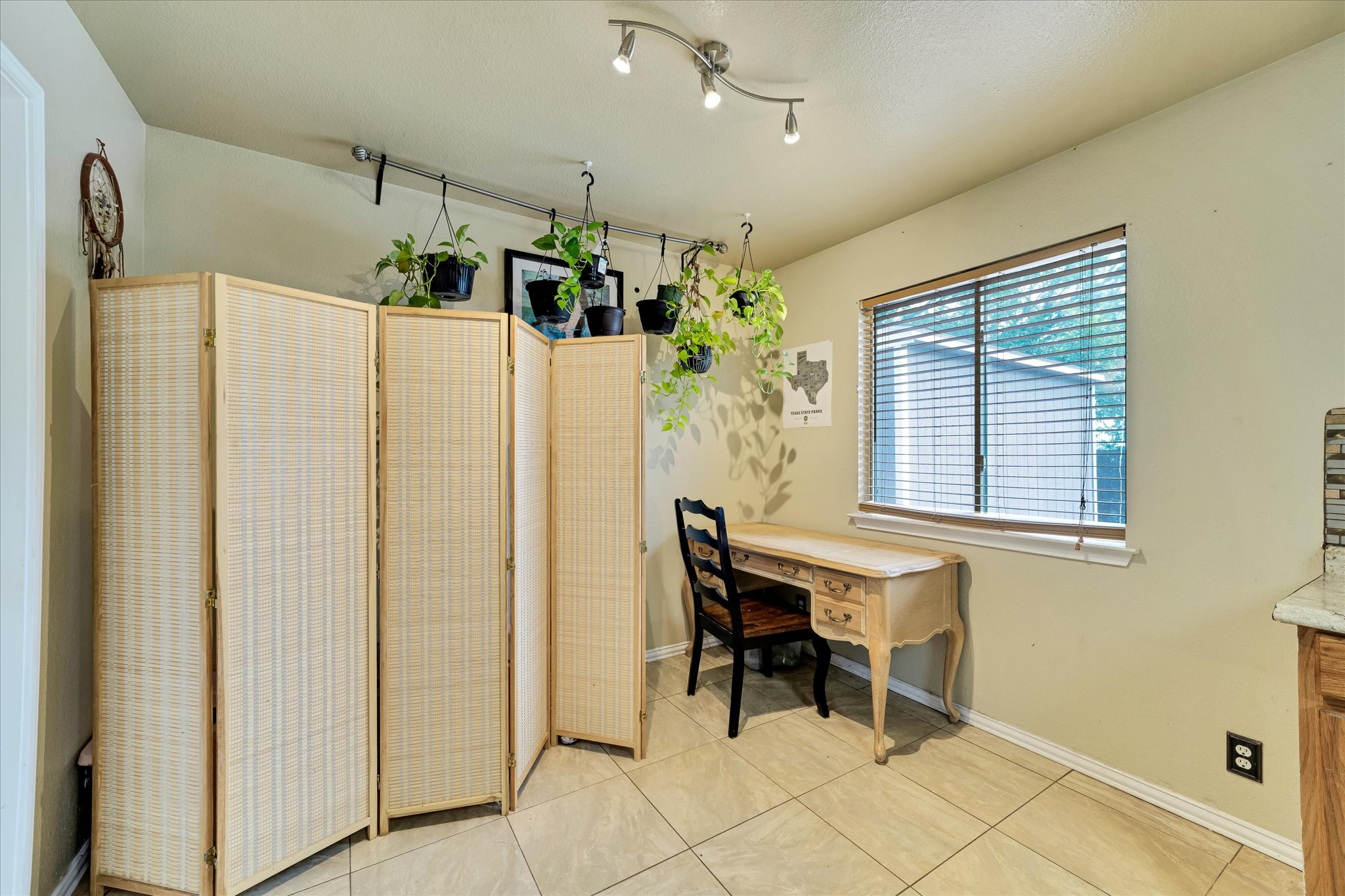 2601 Highcloud Drive Lockhart, TX 78644 - Photo 17 of 30 a dining room with furniture and a window