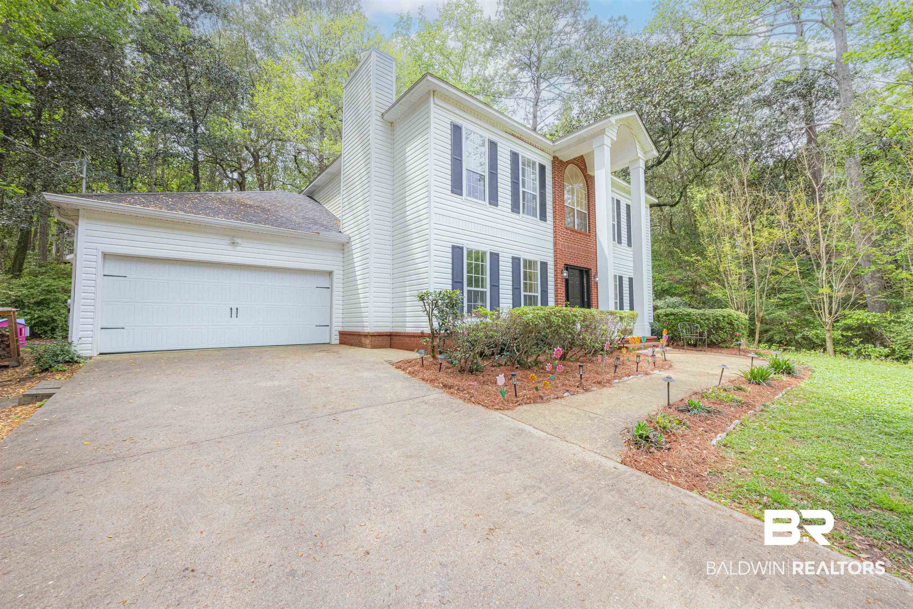 679 Ridgewood Drive Daphne, AL 36526 - Photo 4 of 82 Gallery Image 4