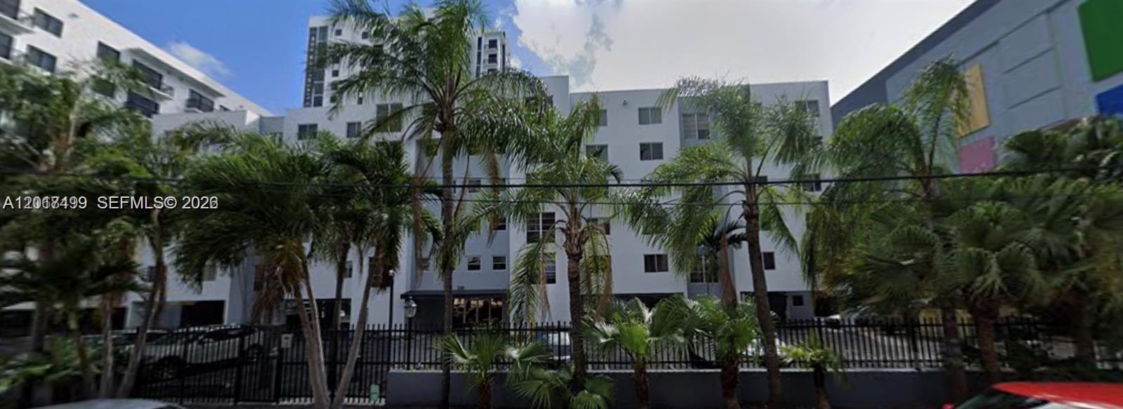 210 Southwest 11th Street, Unit 204 Miami, FL 33130 - Photo 13 of 13