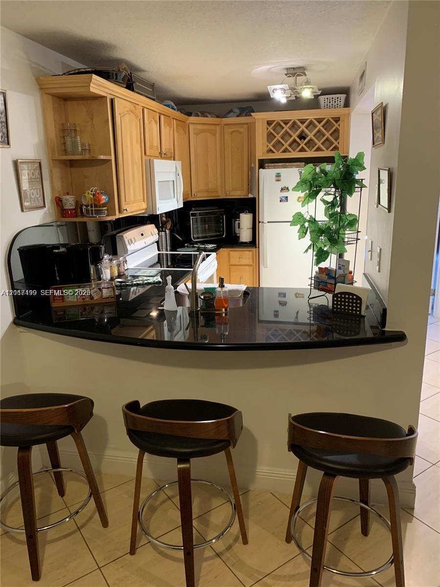 210 Southwest 11th Street, Unit 204 Miami, FL 33130 - Photo 3 of 13