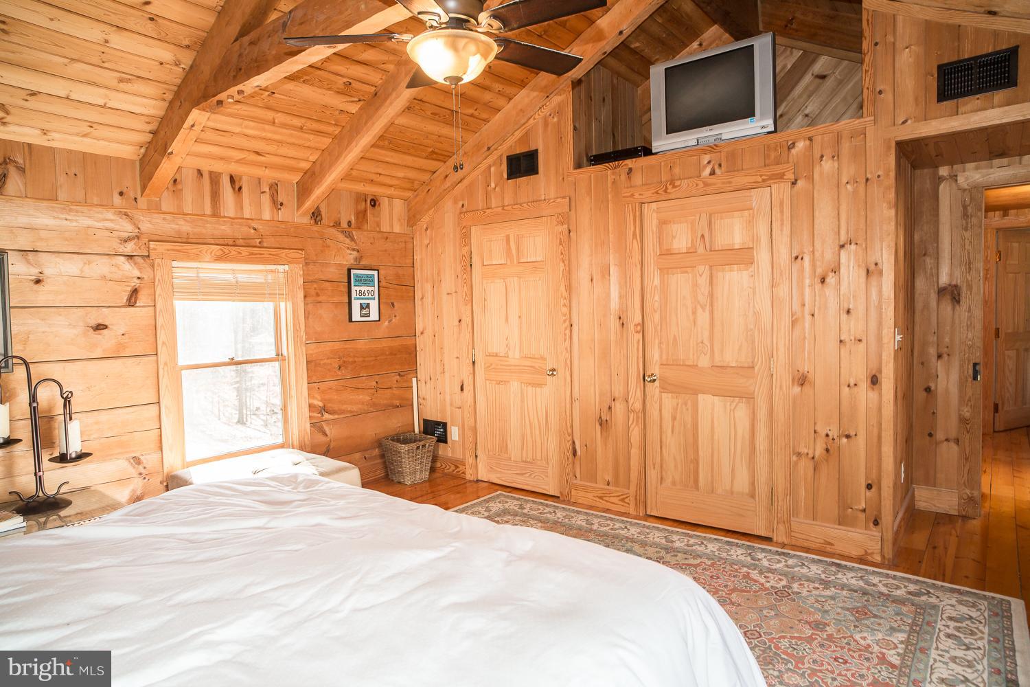 3811 Ebenezer Road Bluemont, VA 20135 - Photo 19 of 30 Sunlit master bedroom