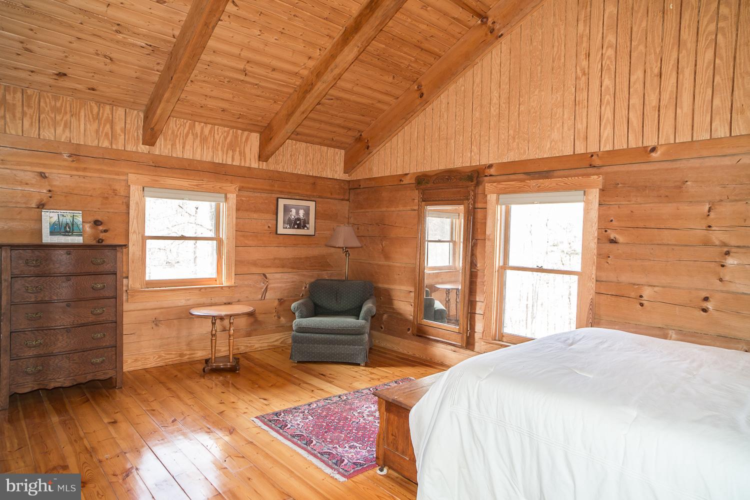 3811 Ebenezer Road Bluemont, VA 20135 - Photo 20 of 30 Upper level bedroom