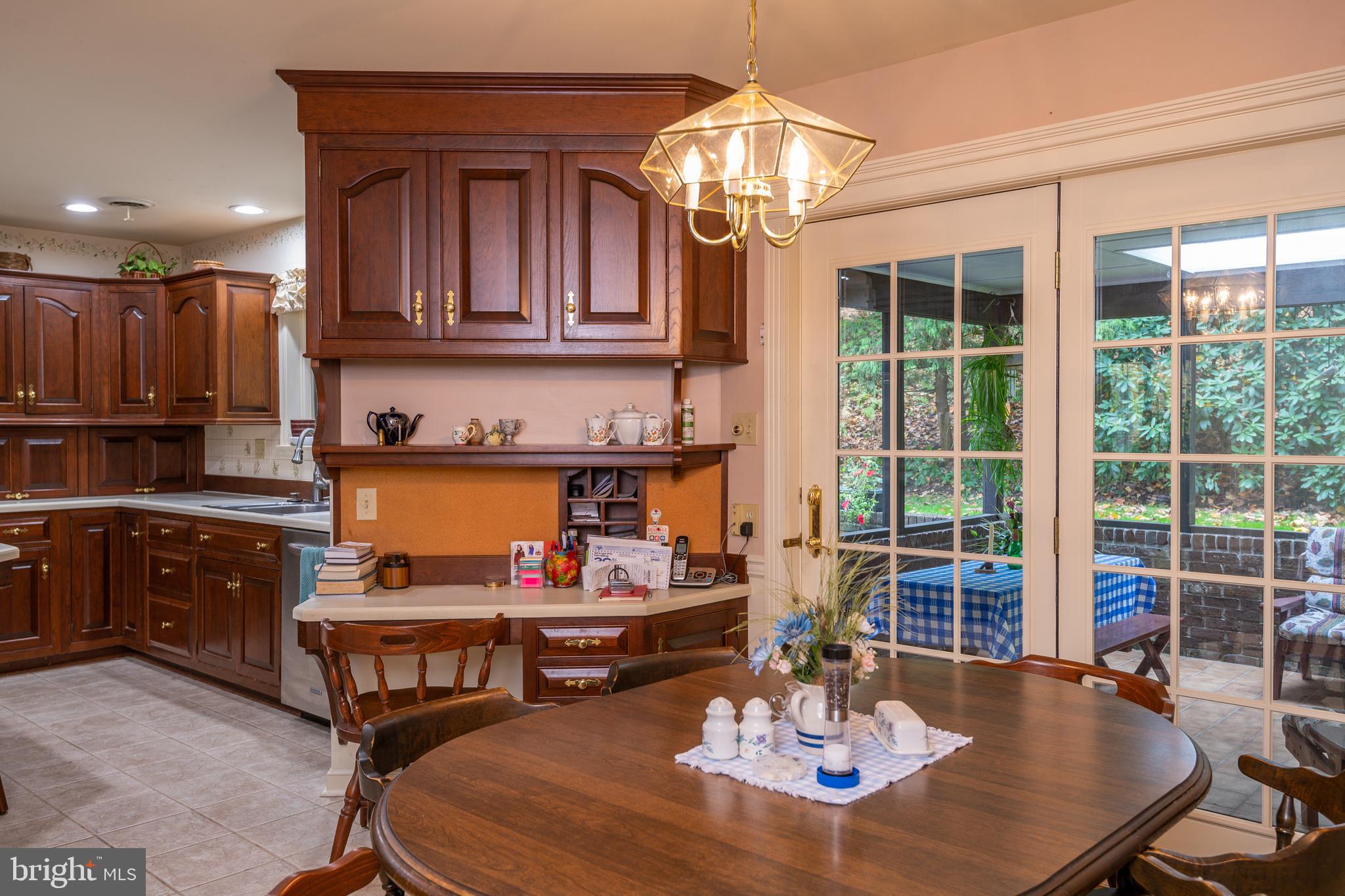 412 Arrowhead Trail Reading, PA 19608 - Photo 21 of 63