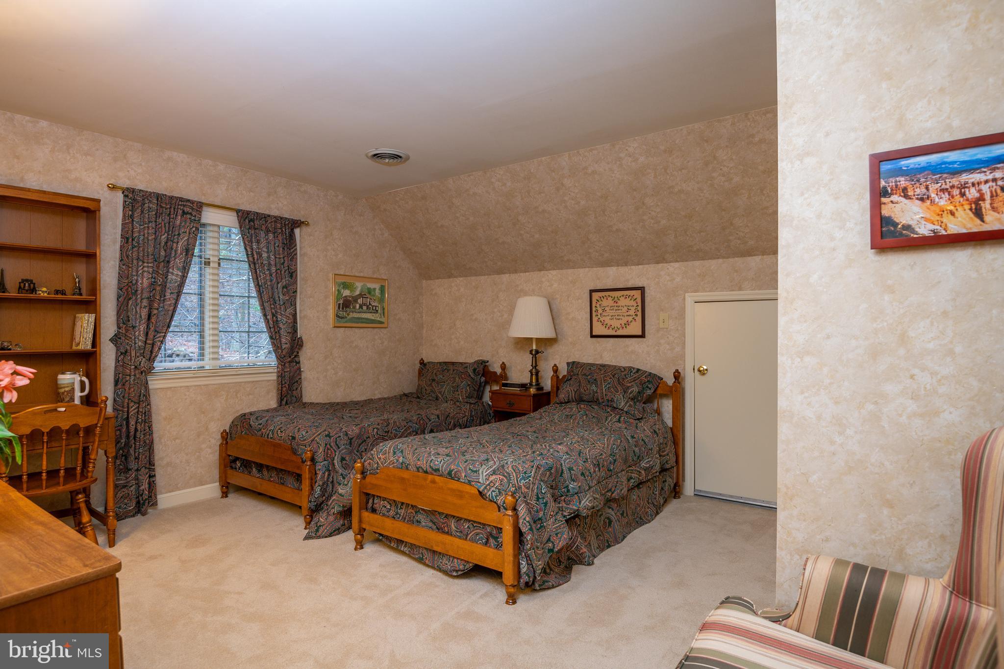 412 Arrowhead Trail Reading, PA 19608 - Photo 42 of 63 Bedroom 4