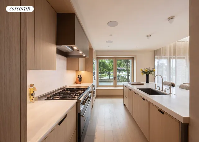 $13,995,000 | 67 Vestry Street, Unit THN | TriBeCa