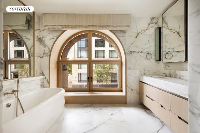 $13,995,000 | 67 Vestry Street, Unit THN | TriBeCa