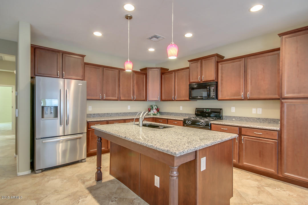 2320 West Corral Road Phoenix, AZ 85041 - Photo 13 of 37 Corral-13