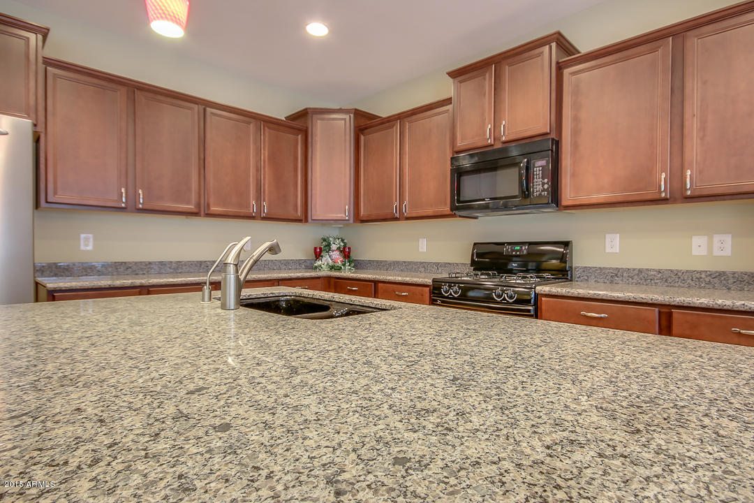 2320 West Corral Road Phoenix, AZ 85041 - Photo 15 of 37 Corral-15