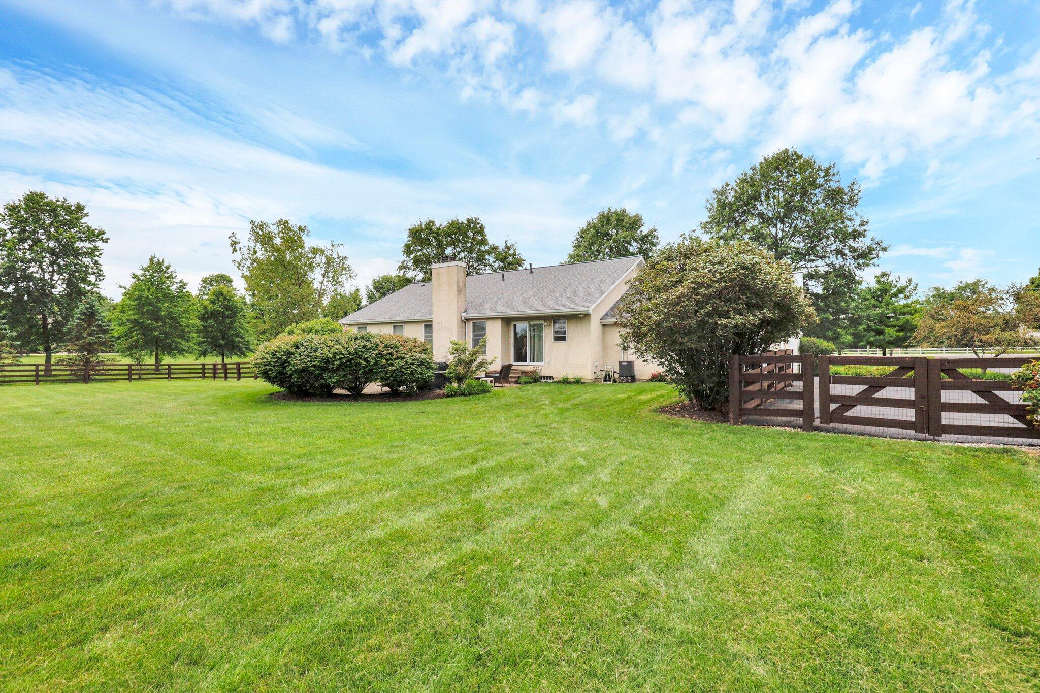 5621 South Section Line Road Delaware, OH 43015 - Photo 12 of 57 62-web-or-mls-_MG_3007