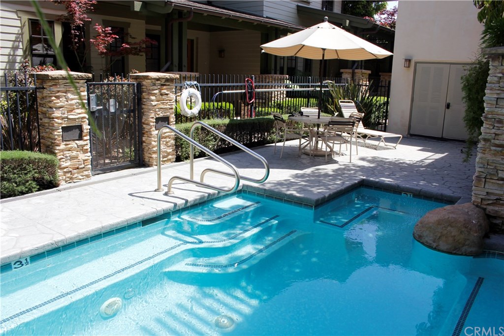 easy access to the pool/spa area from your front door