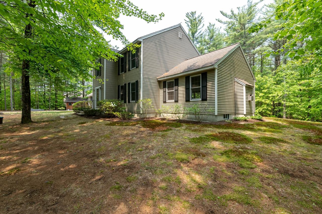 4 Randi Lane Brookline, NH 03033 - Photo 36 of 39