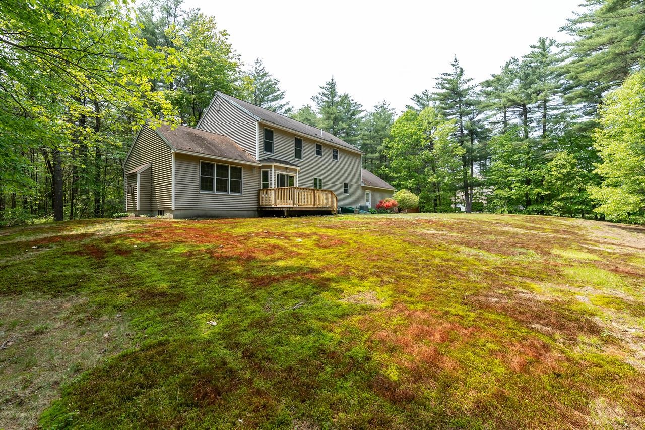 4 Randi Lane Brookline, NH 03033 - Photo 4 of 39