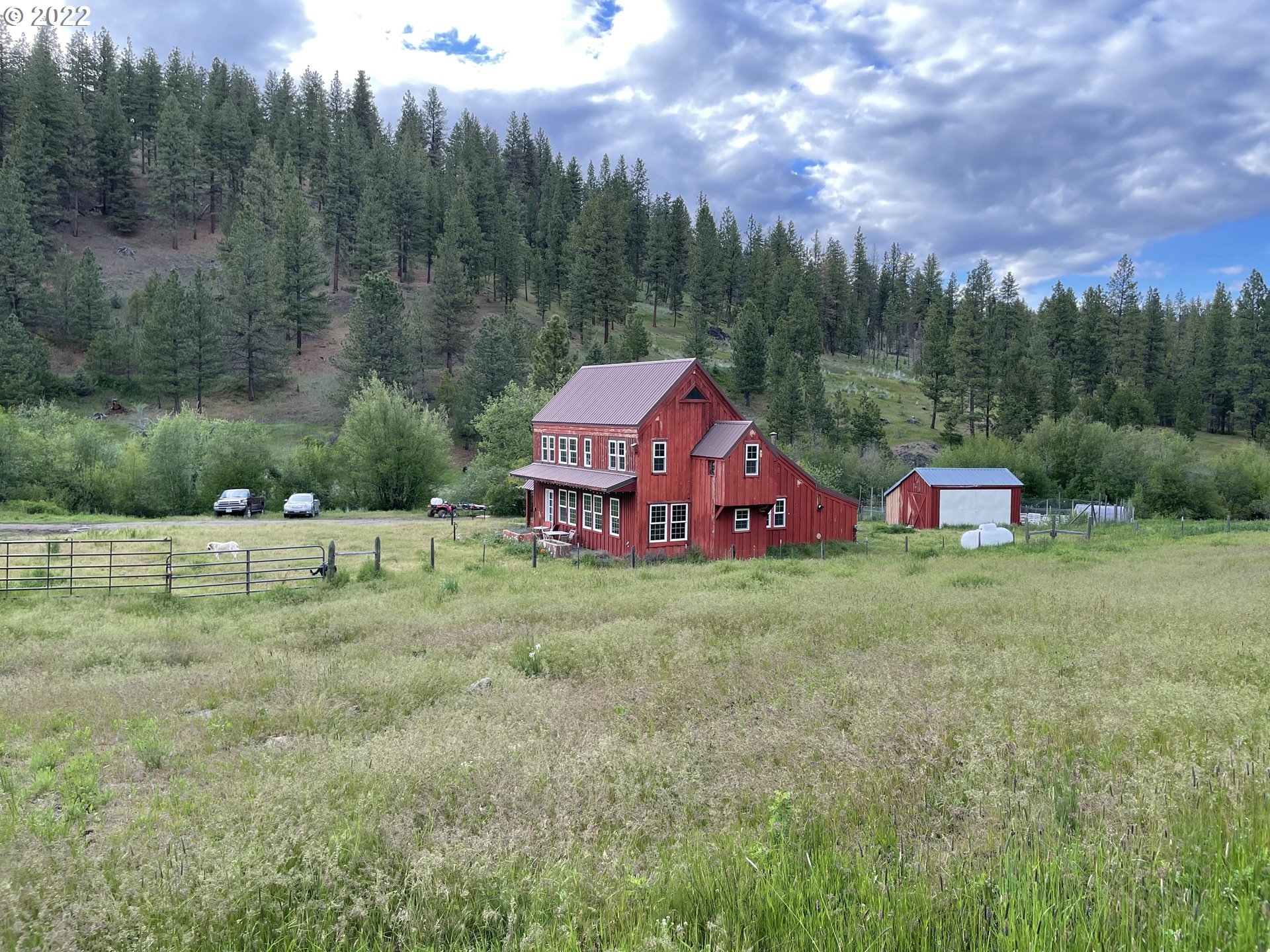24673 Nans Rock Road Mount Vernon, OR 97865 - Photo 1 of 32 Gallery Image 1