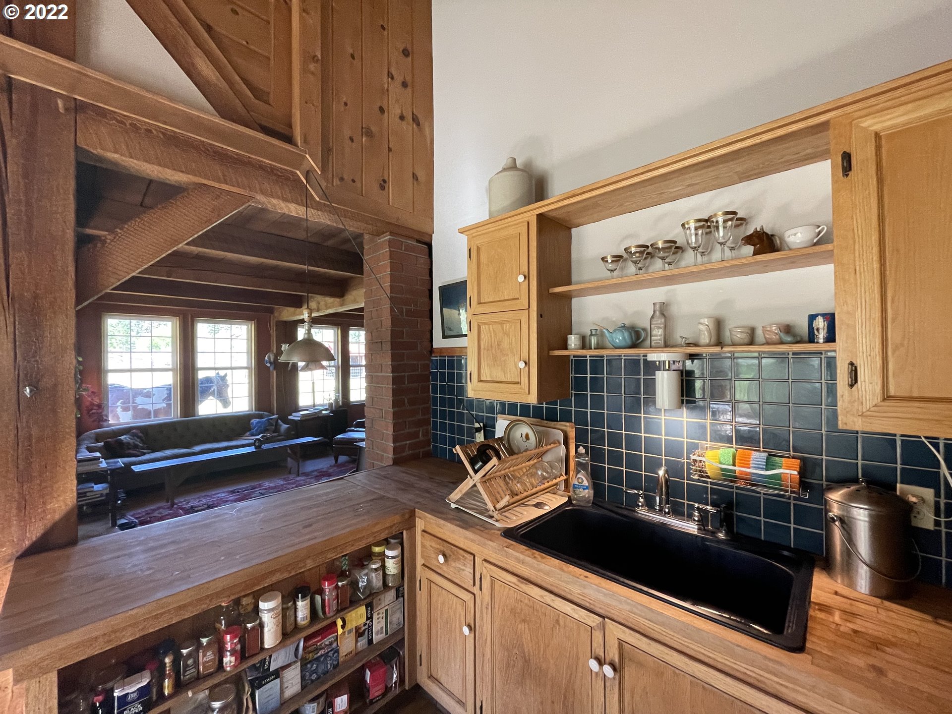 24673 Nans Rock Road Mount Vernon, OR 97865 - Photo 10 of 32 Gallery Image 10