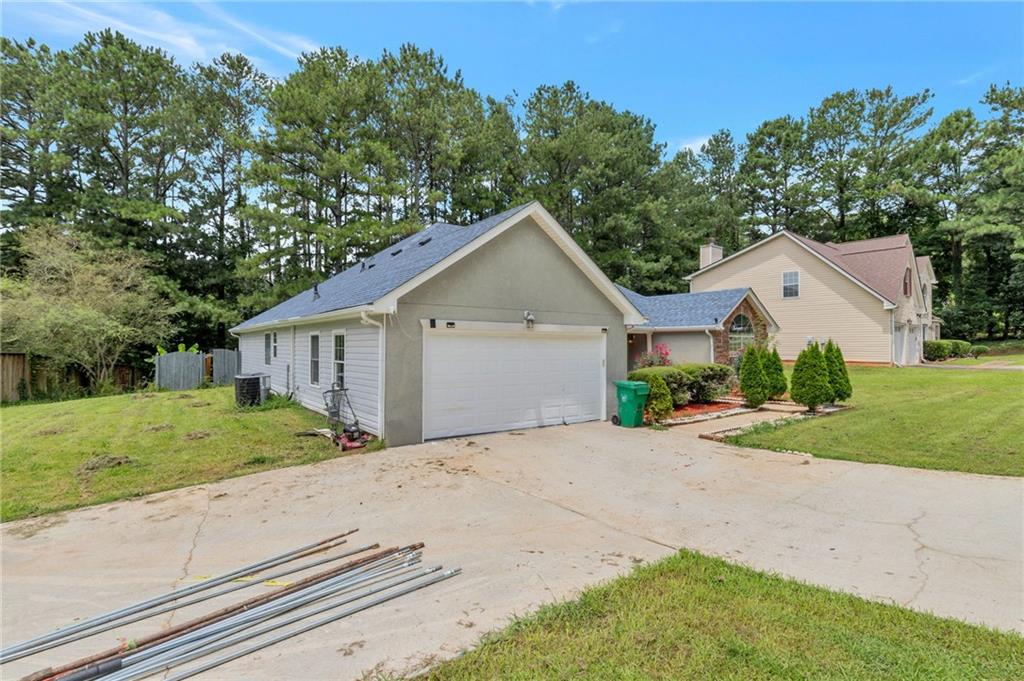 4665 Ruby Road Stone Mountain, GA 30083 - Photo 3 of 26