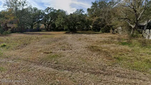 $35,000 | 1027 22nd Street, Pascagoula, MS 39581