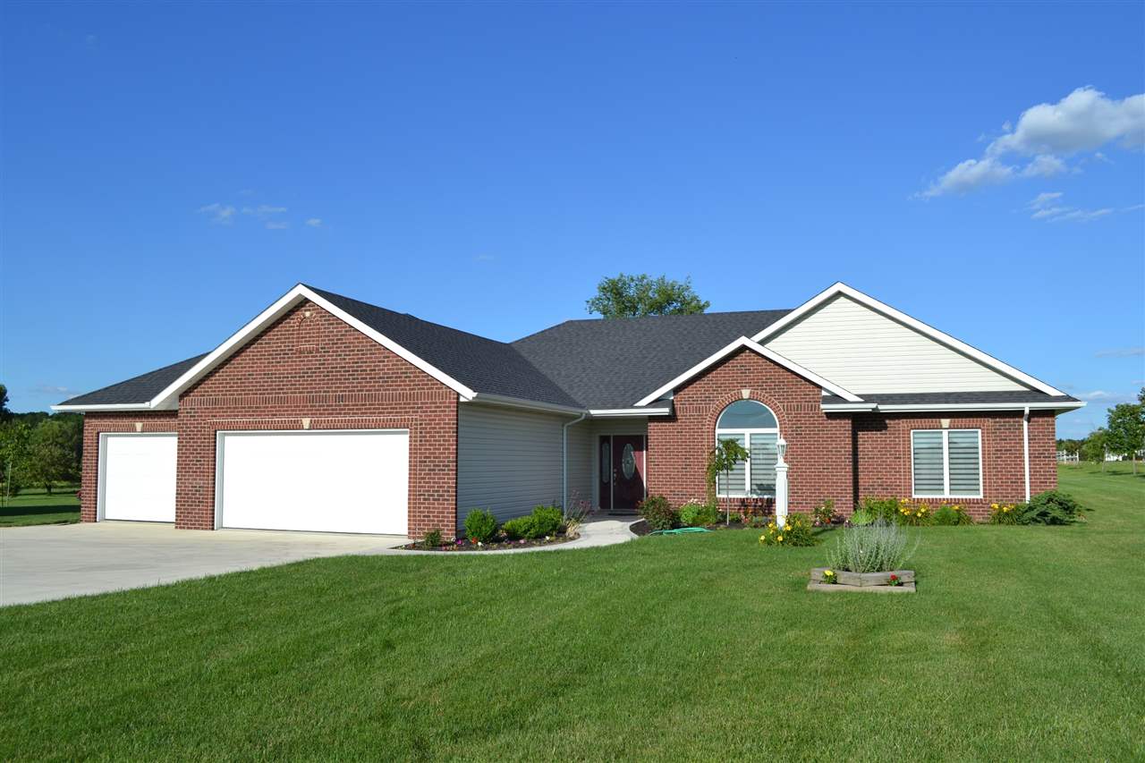 17952 Amstutz Road Leo, IN 46765 - Photo 1 of 15 Gallery Image 1