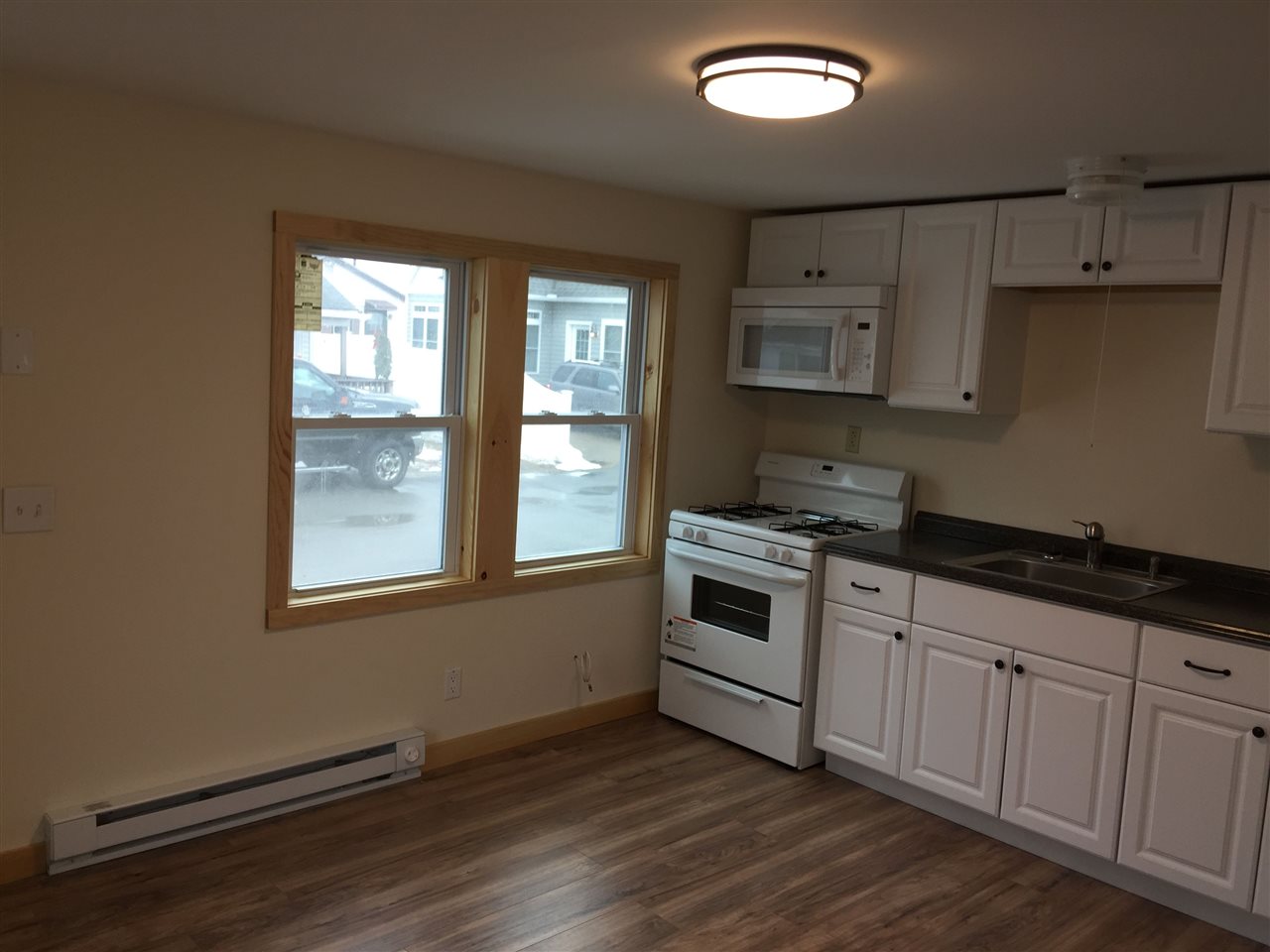 18 Keefe Avenue Hampton, NH 03842 - Photo 4 of 20 Gallery Image 4