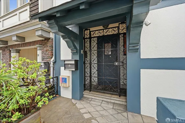 $2,500,000 | 72 Castro Street, San Francisco, CA 94114