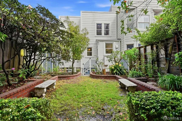 $2,500,000 | 72 Castro Street, San Francisco, CA 94114