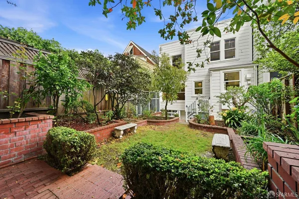 $2,500,000 | 72 Castro Street, San Francisco, CA 94114