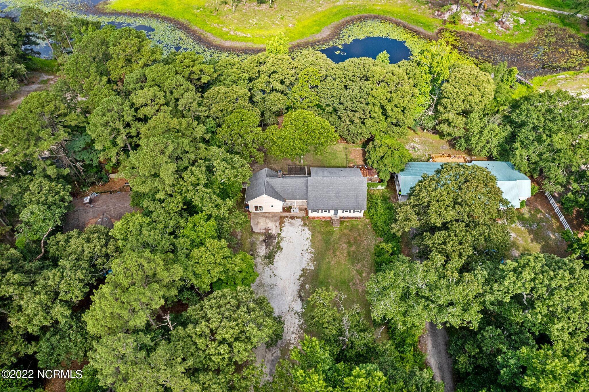 131 Bannermans Mill Road Richlands, NC 28574 - Photo 11 of 44 11-web-or-mls-DJI_0238