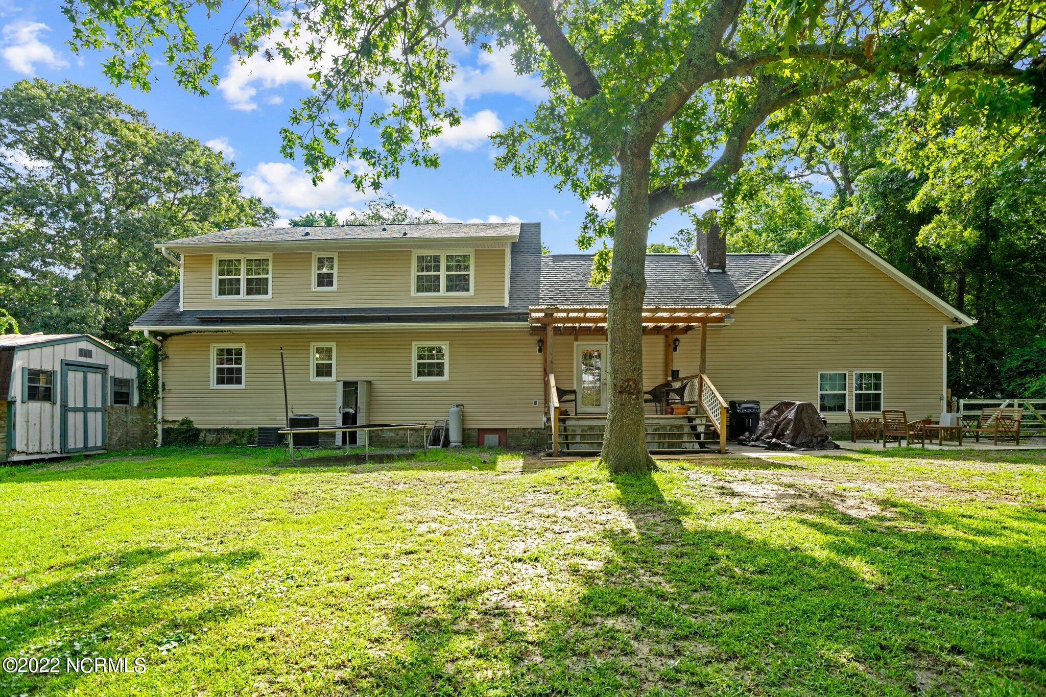 131 Bannermans Mill Road Richlands, NC 28574 - Photo 16 of 44 16-web-or-mls-DSC03565