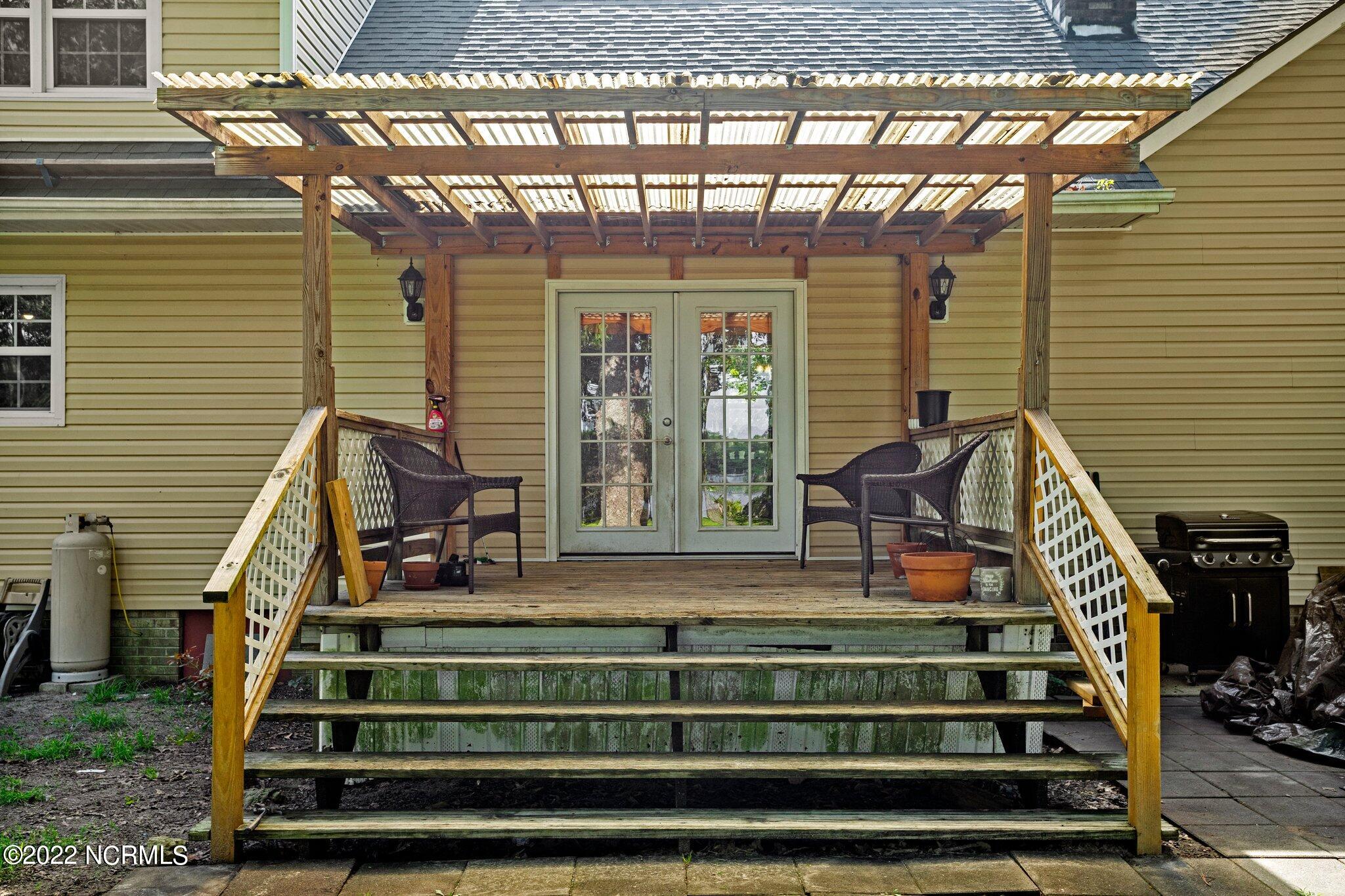 131 Bannermans Mill Road Richlands, NC 28574 - Photo 19 of 44 19-web-or-mls-DSC03568