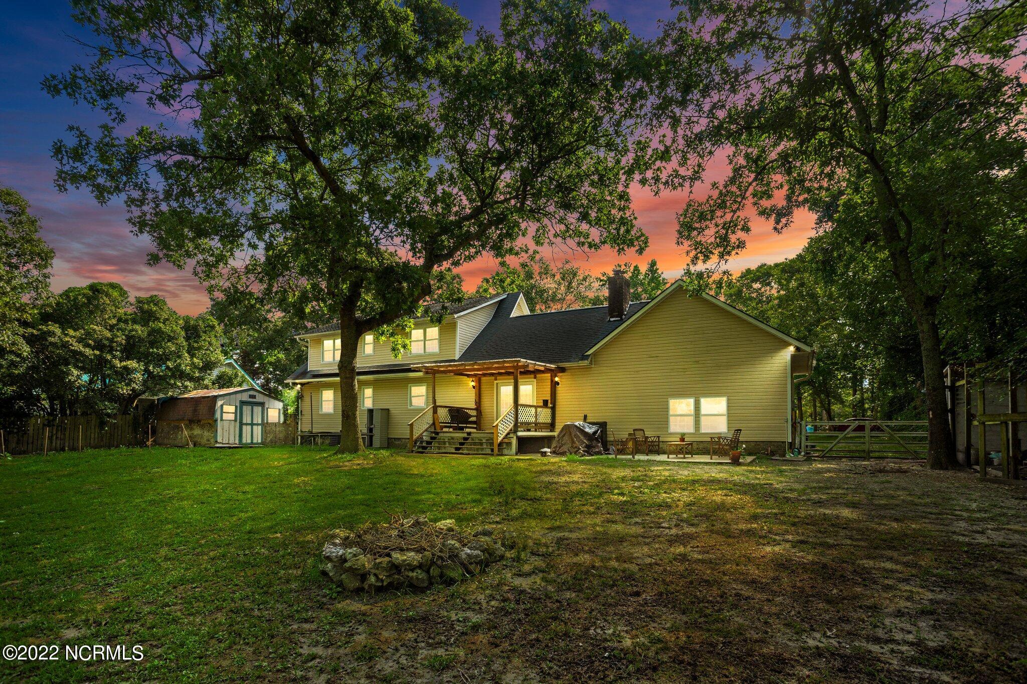 131 Bannermans Mill Road Richlands, NC 28574 - Photo 2 of 44 2-web-or-mls-DSC03573_1