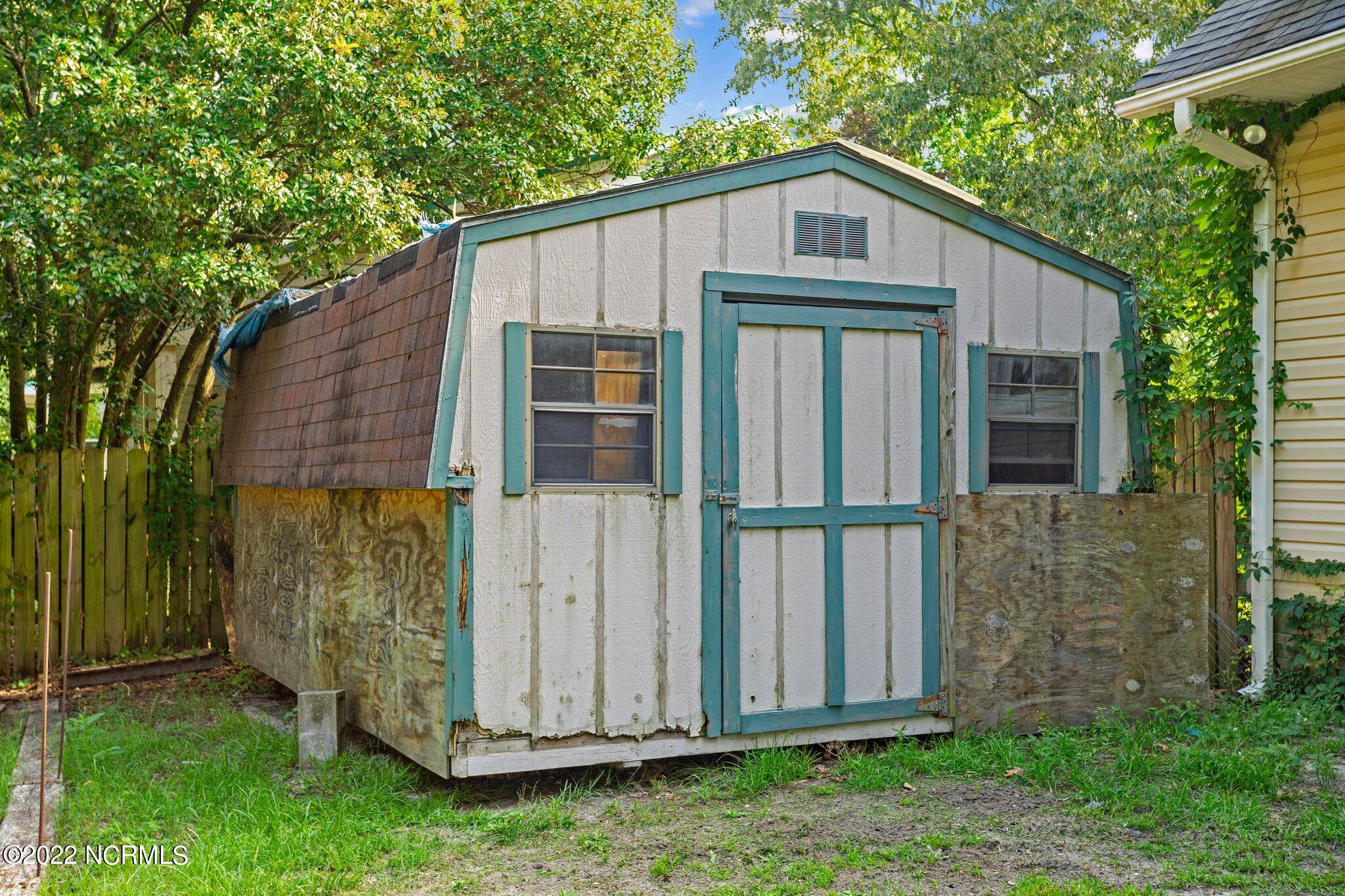 131 Bannermans Mill Road Richlands, NC 28574 - Photo 21 of 44 21-web-or-mls-DSC03571