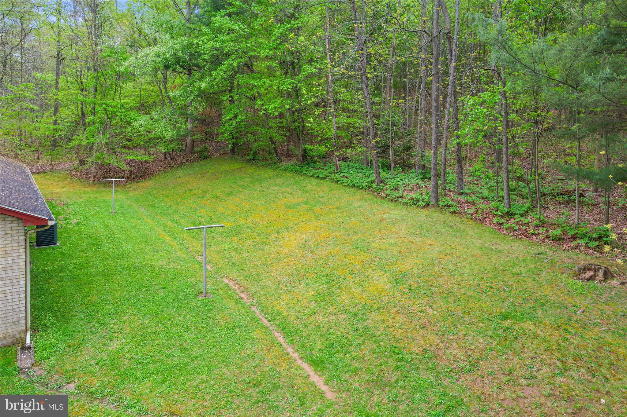 5258 Grand Valley Road Westminster, MD 21158 - Photo 8 of 44