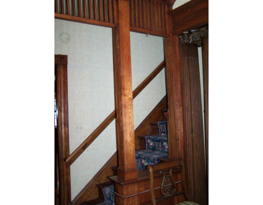 258 Sumner Avenue Springfield, MA 01108 - Photo 3 of 30