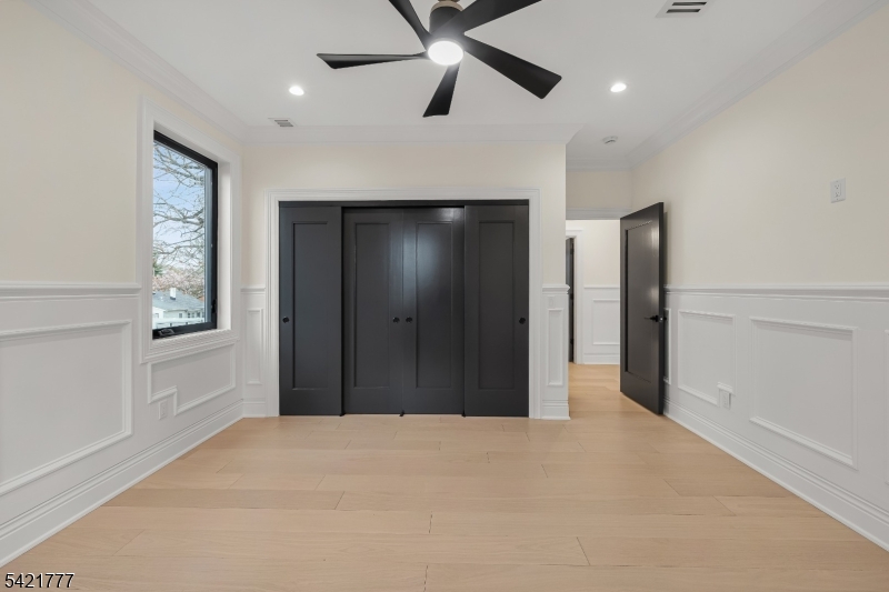 6 East Knollwood Road Edison, NJ 08817 - Photo 41 of 47