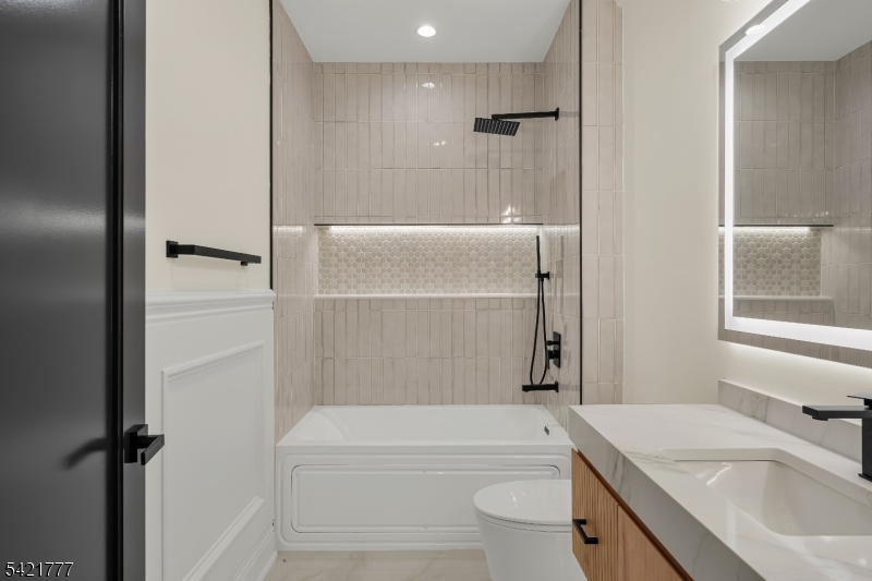 6 East Knollwood Road Edison, NJ 08817 - Photo 45 of 47