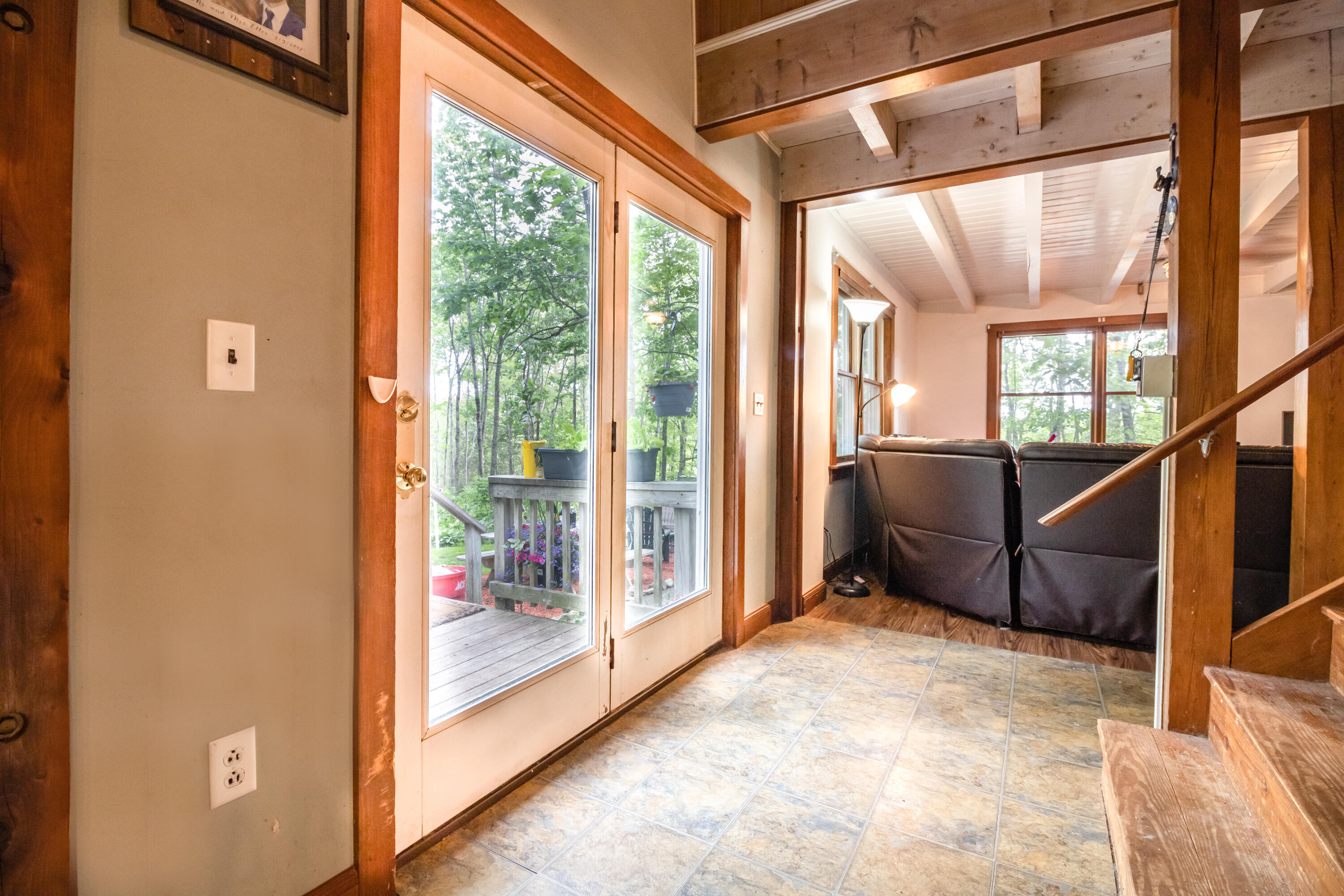 39 West Swanville Road Belfast, ME 04915 - Photo 17 of 36 39 W Swanville Road Interiors-5
