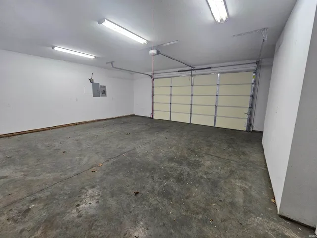 $2,400 | 5255 State Road 46, Bloomington, IN 47408