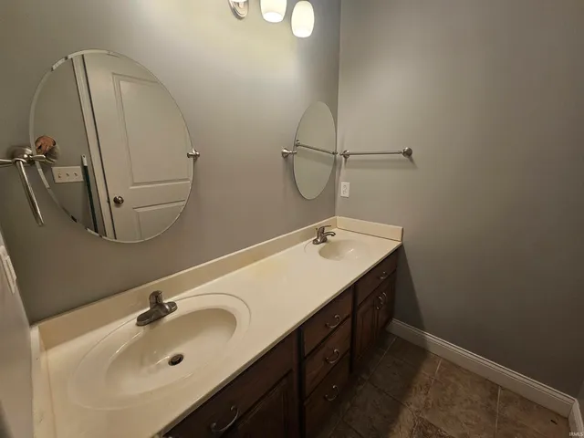 $2,400 | 5255 State Road 46, Bloomington, IN 47408