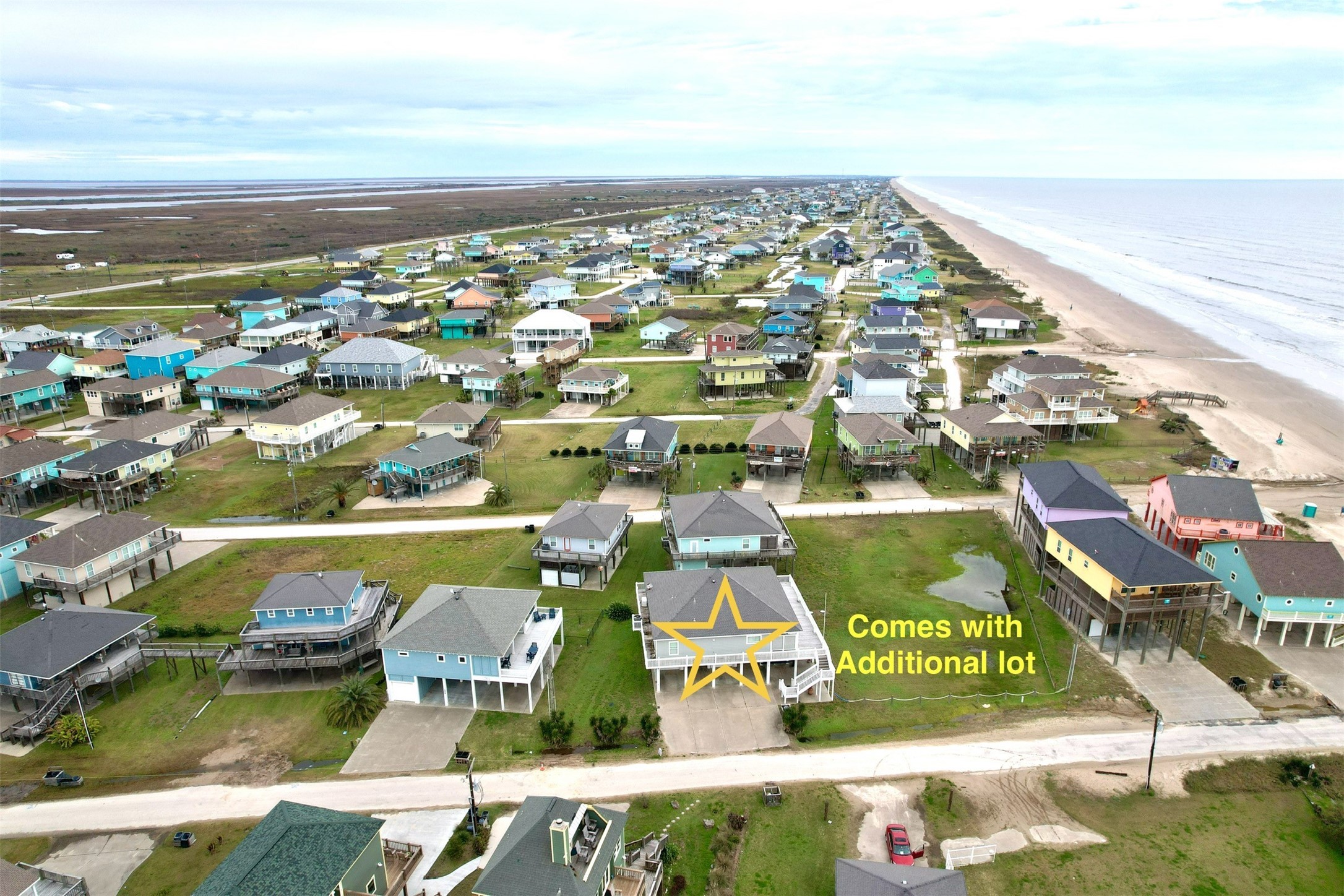 956 South Redfish Crystal Beach, TX 77650 - Photo 3 of 20 a view of an ocean