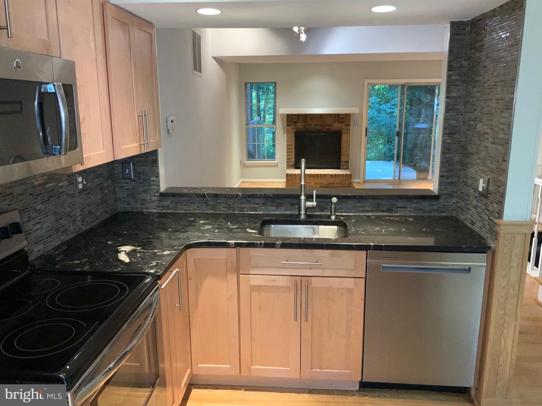 2014 Derby Ridge Lane, Unit 45 Silver Spring, MD 20910 - Photo 2 of 16