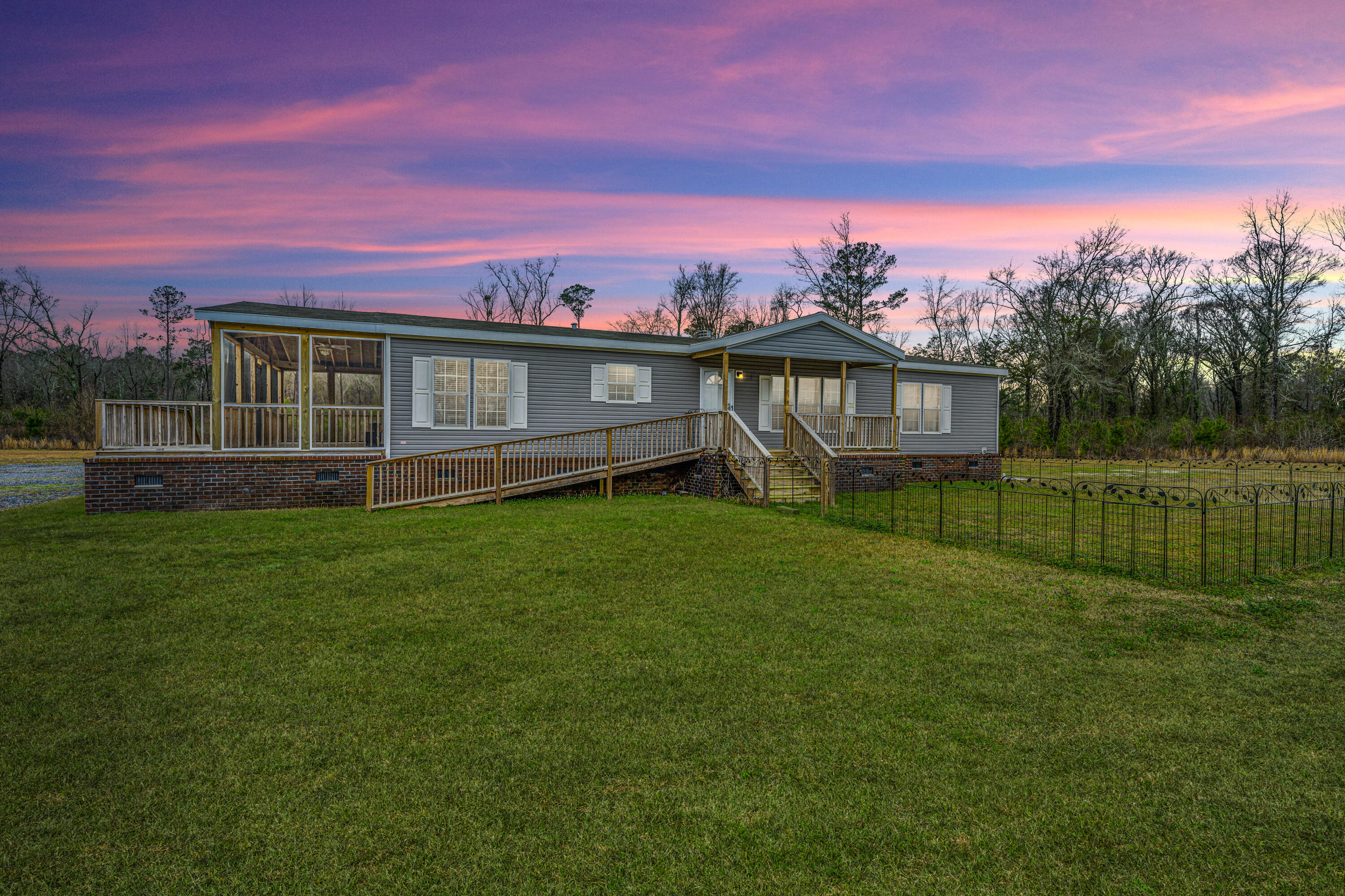 868 State Rd S-38-174 Holly Hill, SC 29059 - Photo 1 of 51 868CoachRd01