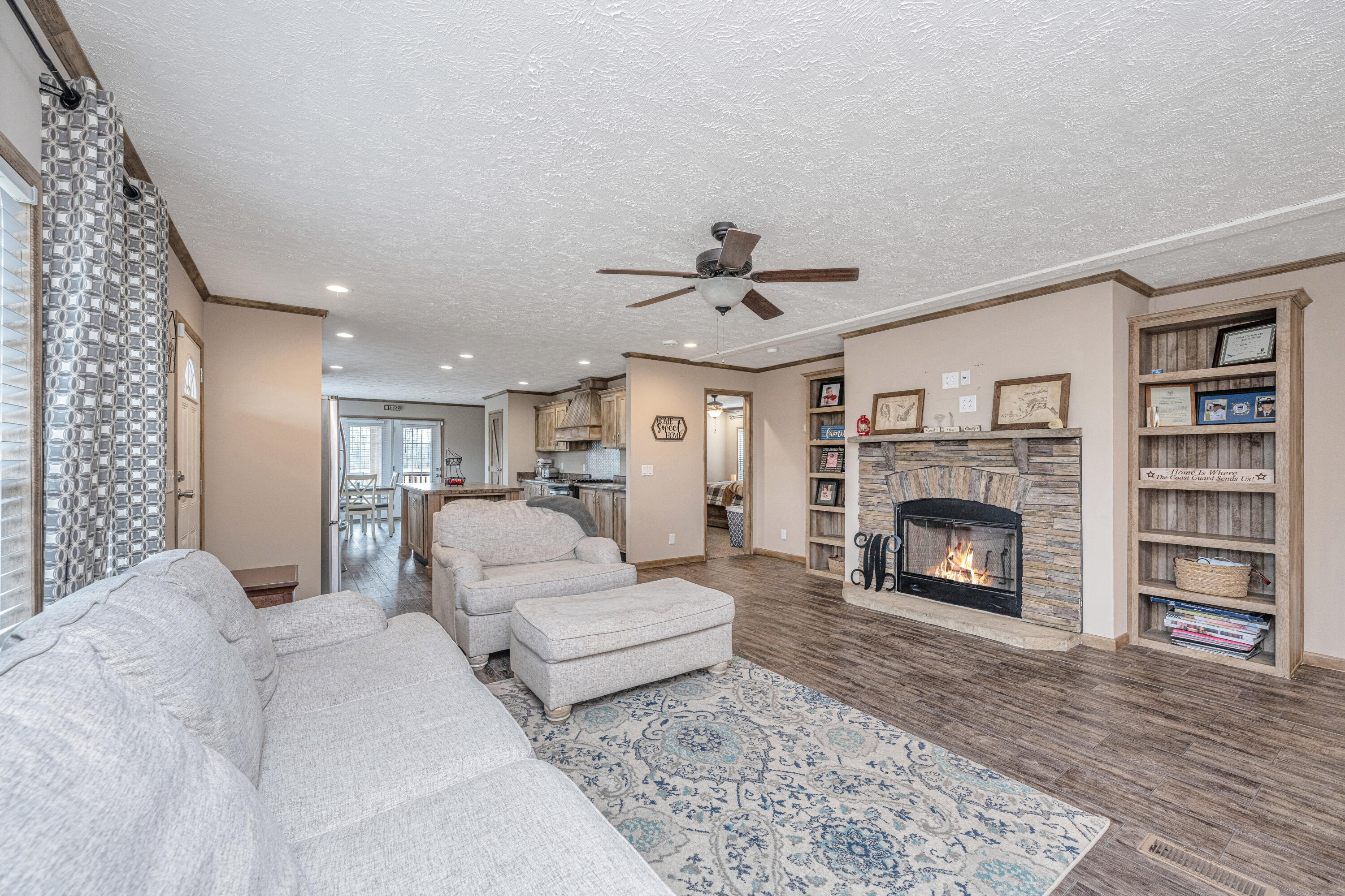 868 State Rd S-38-174 Holly Hill, SC 29059 - Photo 6 of 51 868CoachRd06