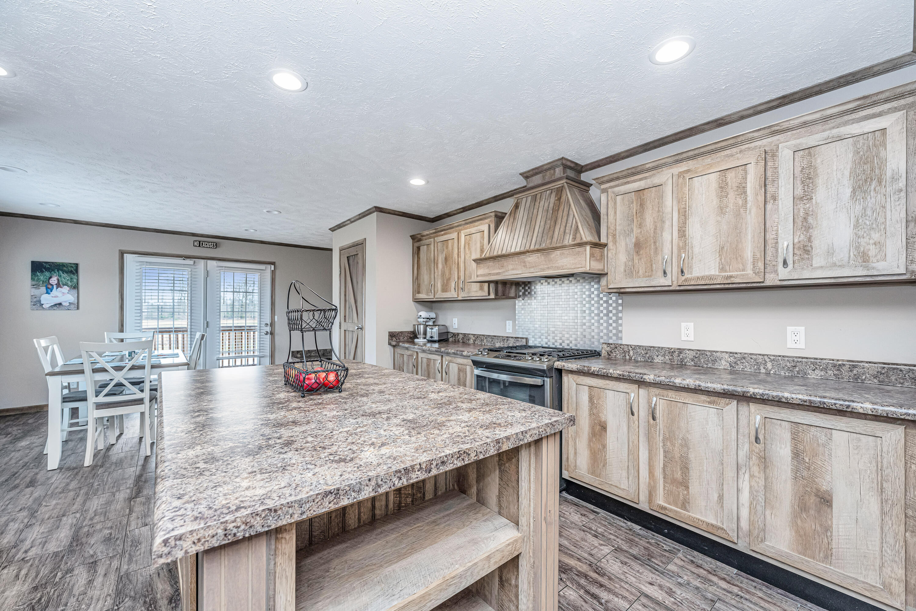 868 State Rd S-38-174 Holly Hill, SC 29059 - Photo 8 of 51 868CoachRd08