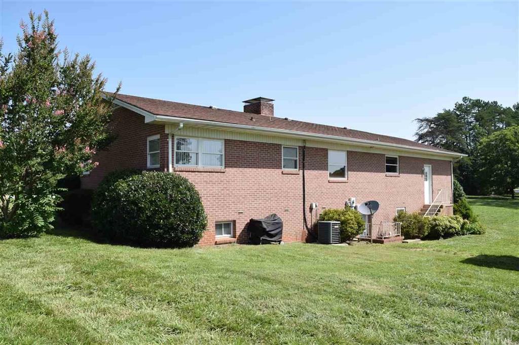 4098 Springs Road Conover, NC 28613 - Photo 14 of 22 Gallery Image 14
