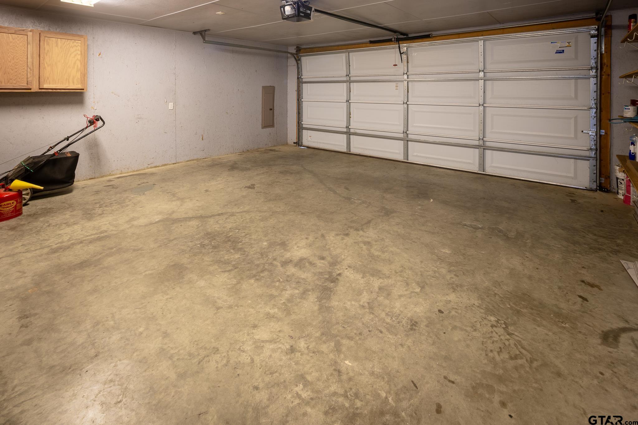 2802 Pollard Drive Tyler, TX 75701 - Photo 30 of 38 a view of a garage room