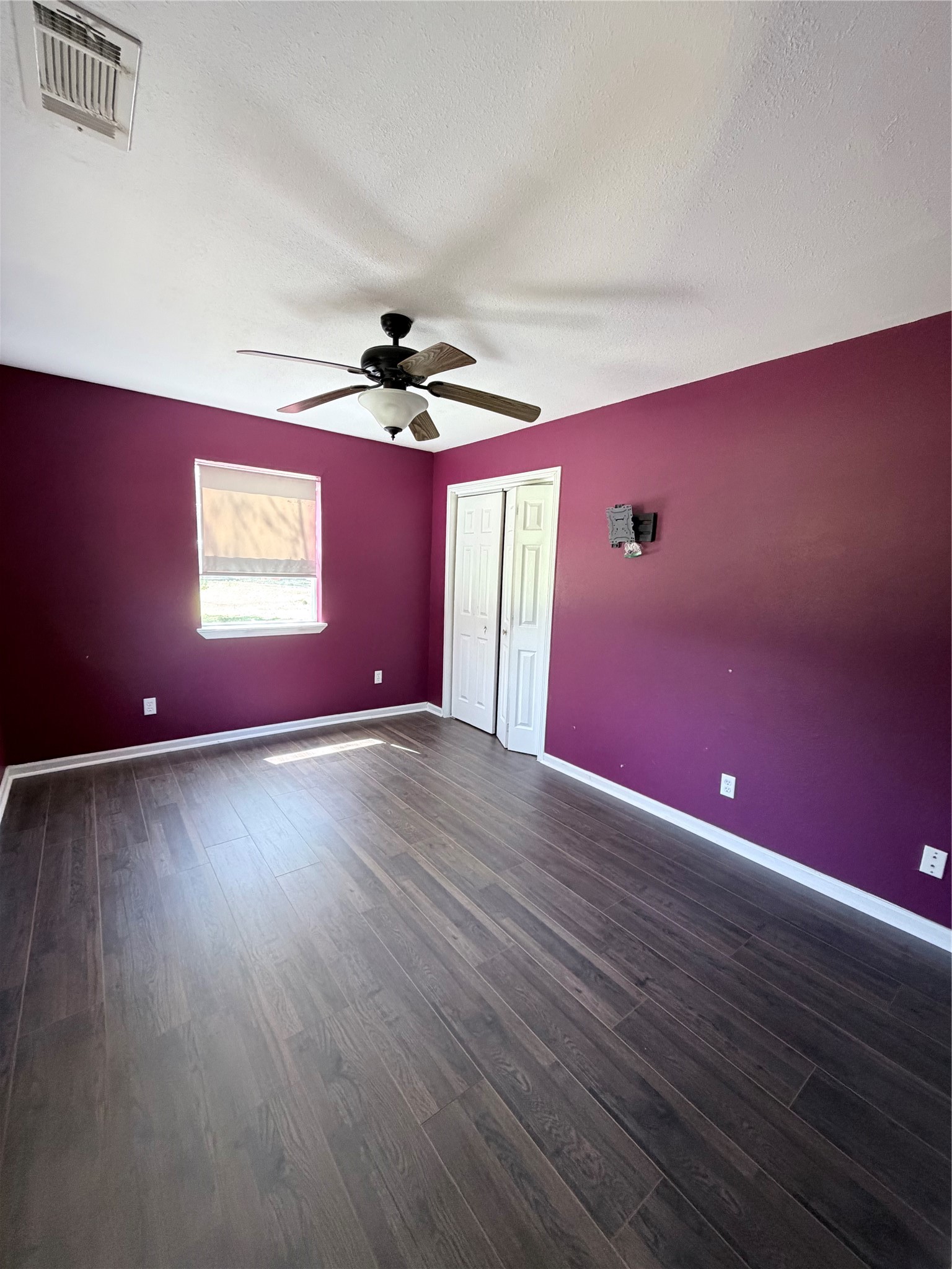 59 Forgotten Road Richards, TX 77873 - Photo 17 of 21 a view of a livingroom with wooden floor