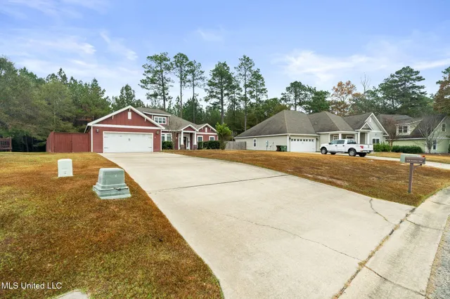 $350,000 | 63 North Founders Way, Hattiesburg, MS 39401