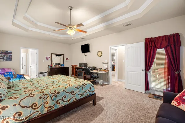 $350,000 | 63 North Founders Way, Hattiesburg, MS 39401