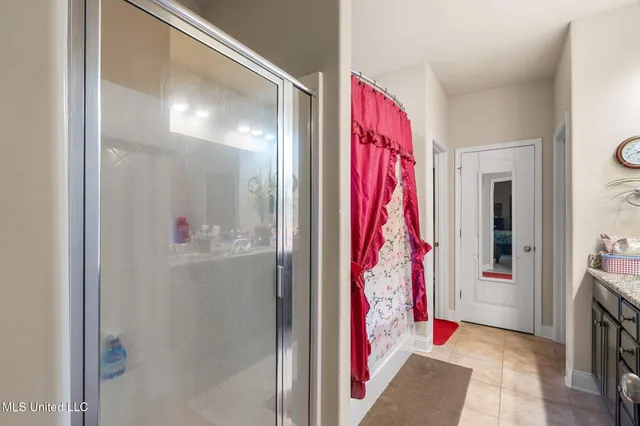 $350,000 | 63 North Founders Way, Hattiesburg, MS 39401