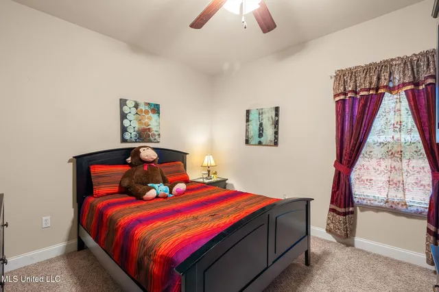 $350,000 | 63 North Founders Way, Hattiesburg, MS 39401