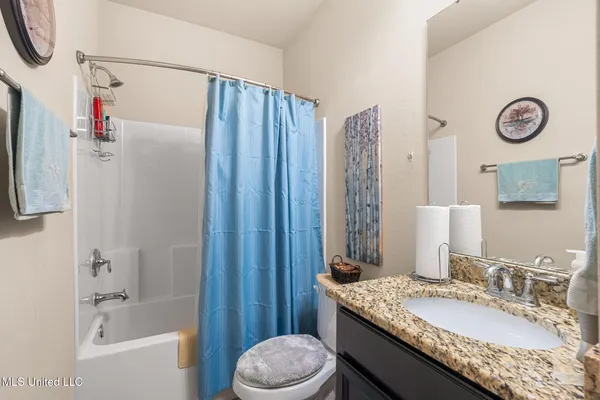 $350,000 | 63 North Founders Way, Hattiesburg, MS 39401